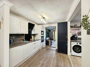 Photo 15- click for photo gallery